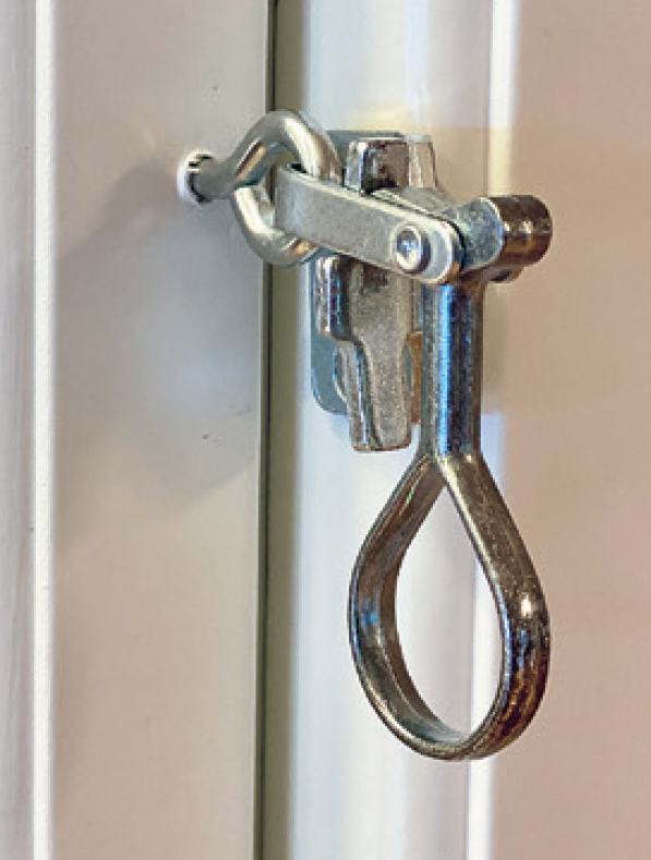 Standard haspe og konsoll