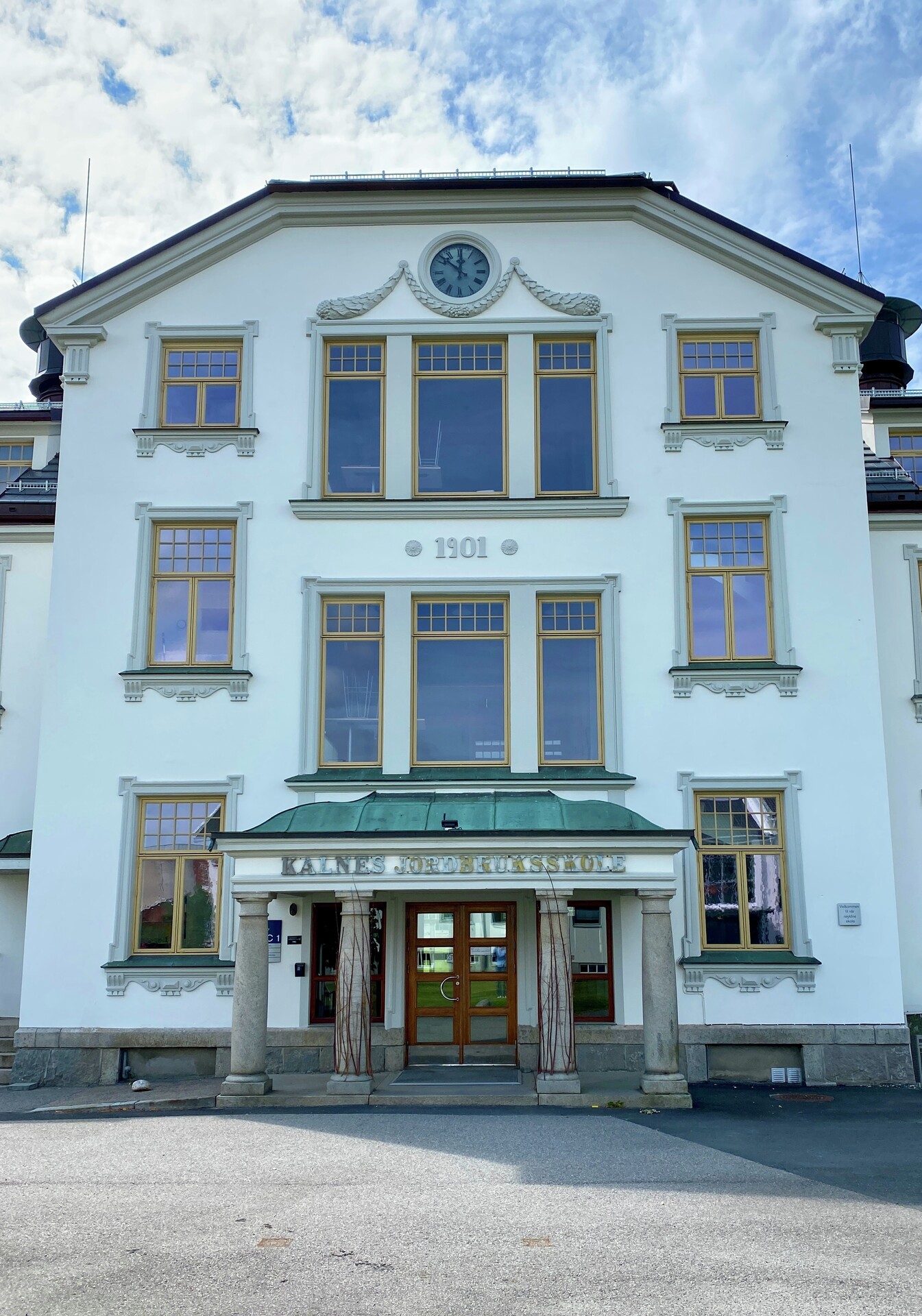 Kalnes VGS BYV 01176 1920 Foto Ingvild Hovden