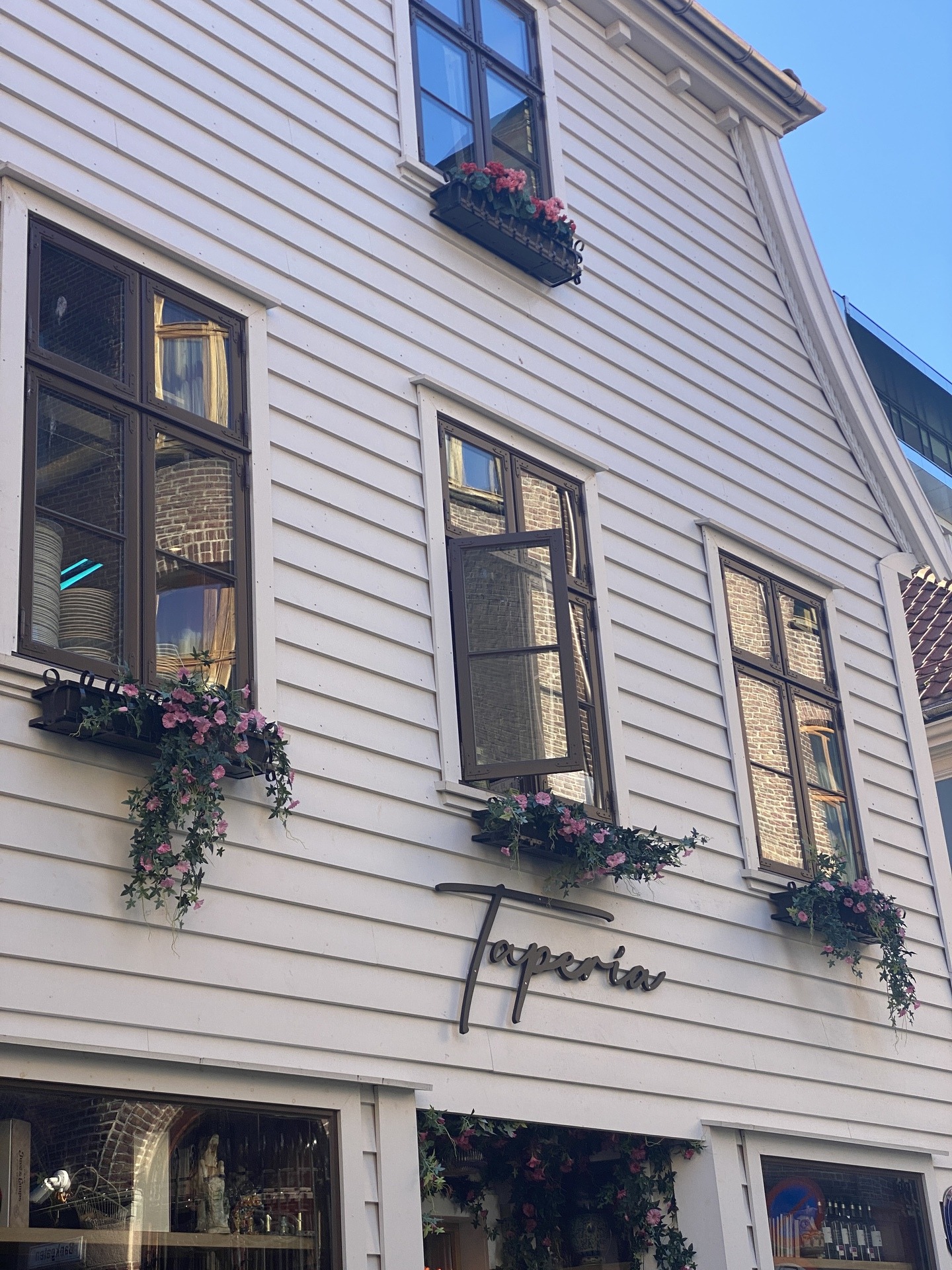 Frimerkehuset Skostredet i Bergen BYV 01285 Foto Ingvild Hovden